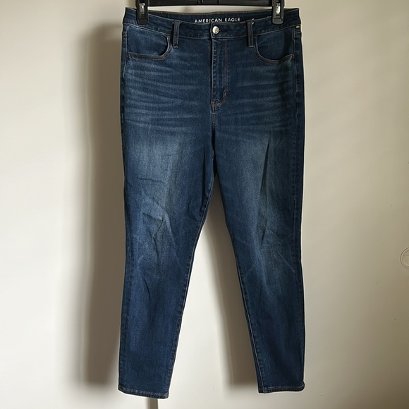 American Eagle Outfitters 14 Short - Picture 2 of 6